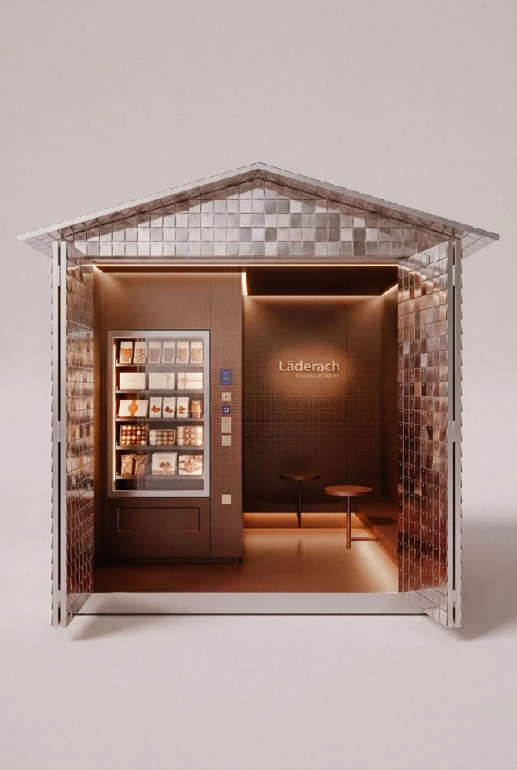 Pavilion variant with dark walnut walls